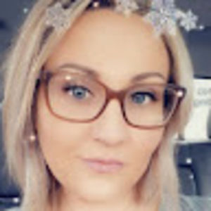 Meet your Posher, Candi